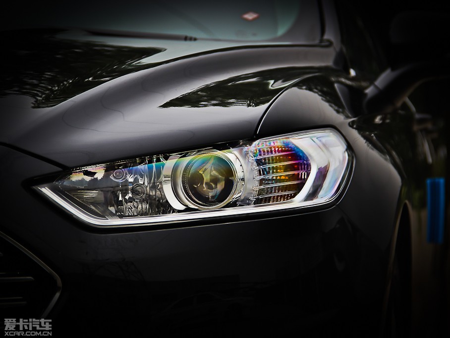 2013ɵϚW 1.5T GTDi180 r