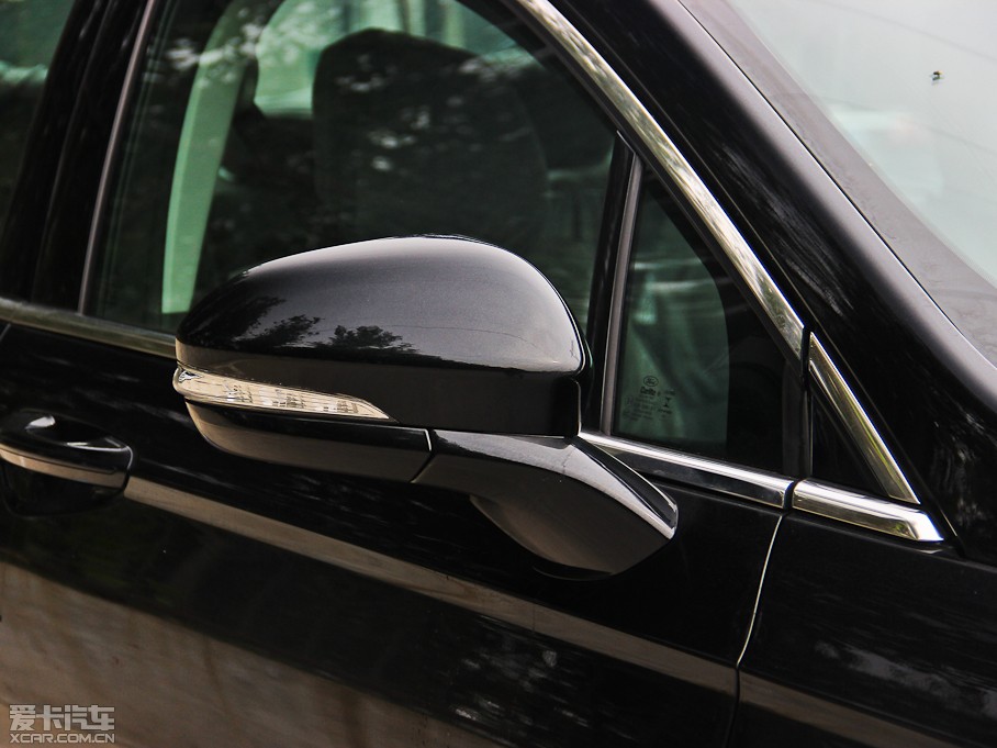 2013ɵϚW 1.5T GTDi180 r