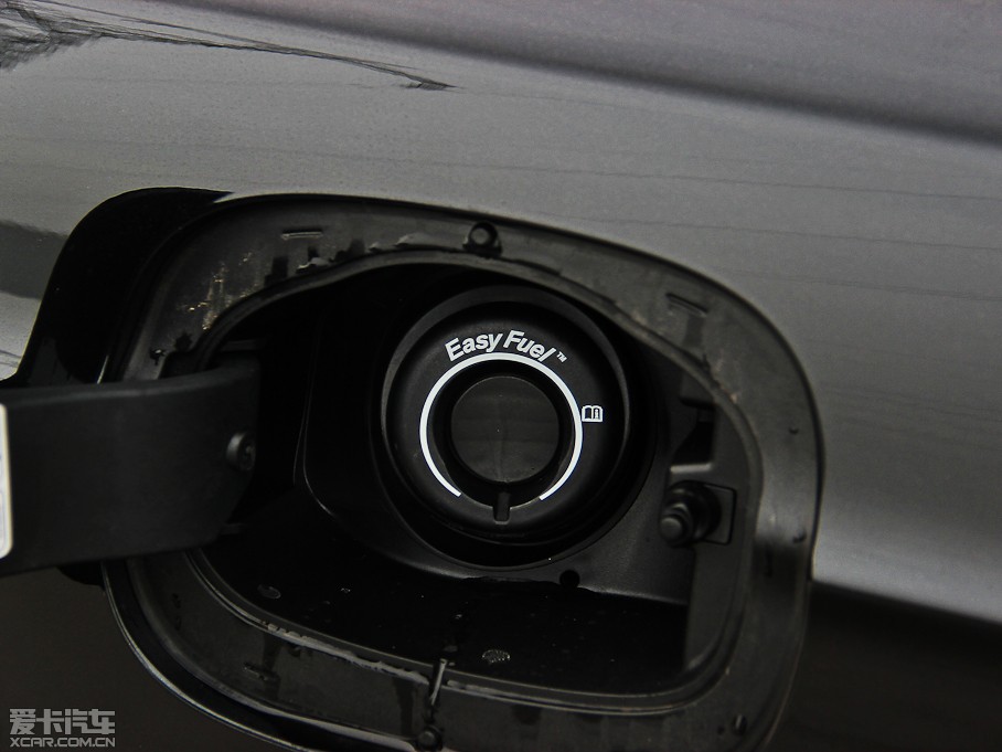 2013ɵϚW 1.5T GTDi180 r