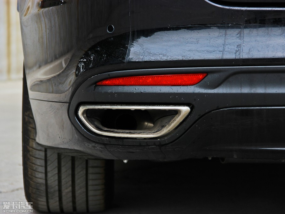 2013ɵϚW 1.5T GTDi180 r