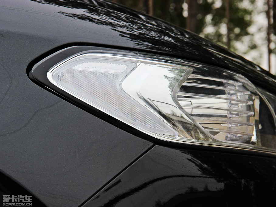 2013ɵϚW 1.5T GTDi180 r