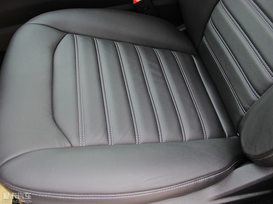 2013ɵϚW 1.5T GTDi180 r