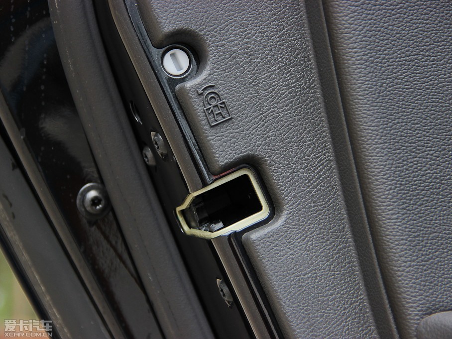 2013ɵϚW 1.5T GTDi180 r(sh)