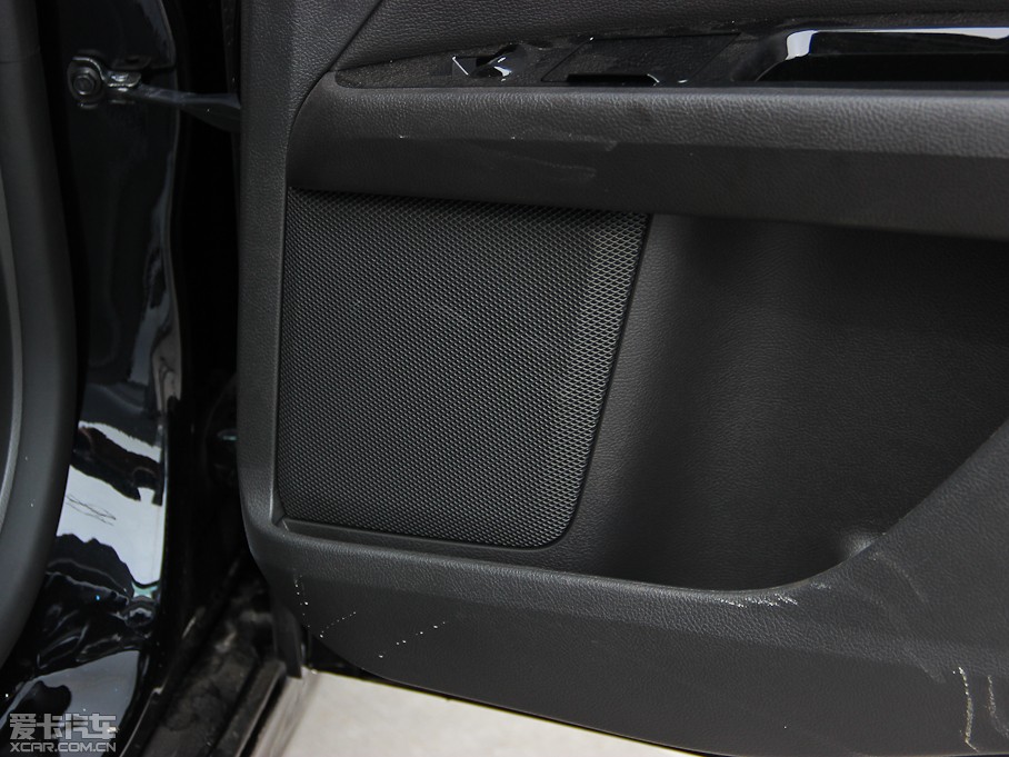 2013ɵϚW 1.5T GTDi180 r