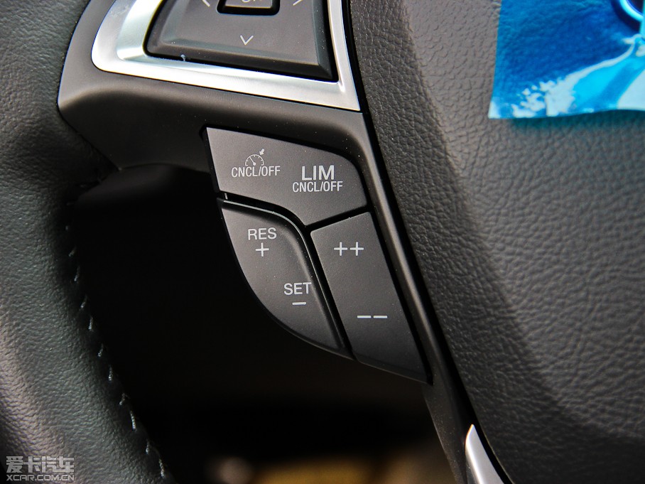 2013ɵϚW 1.5T GTDi180 r