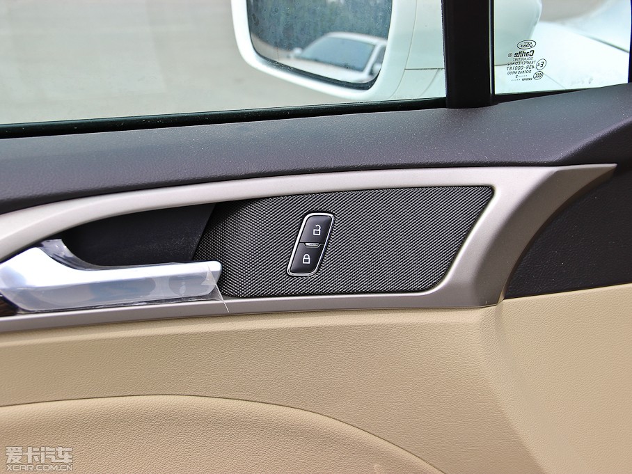 2013ɵϚW 2.0T GTDi200 A