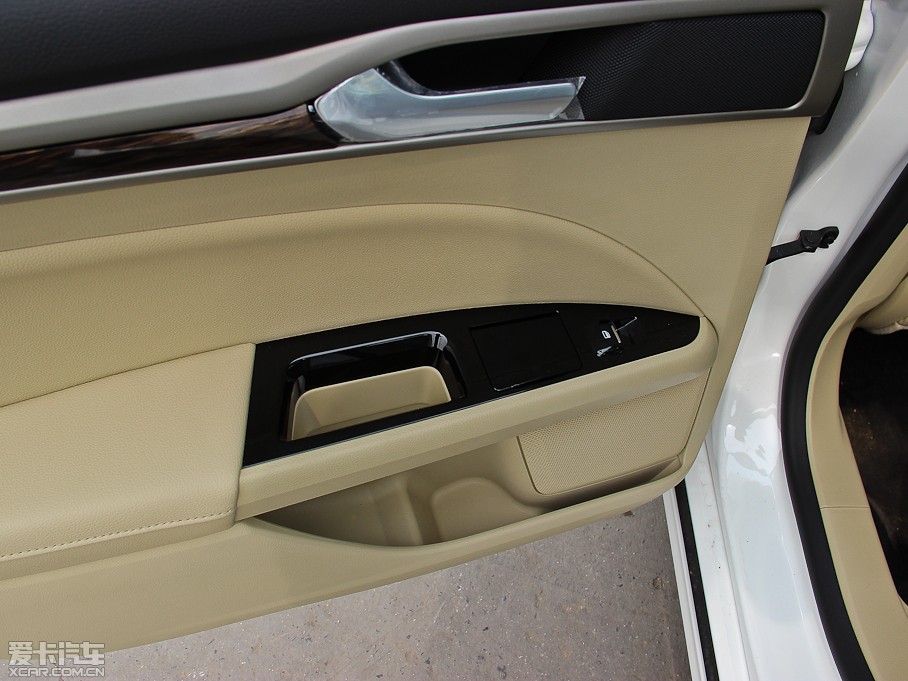 2013ɵϚW 2.0T GTDi200 A