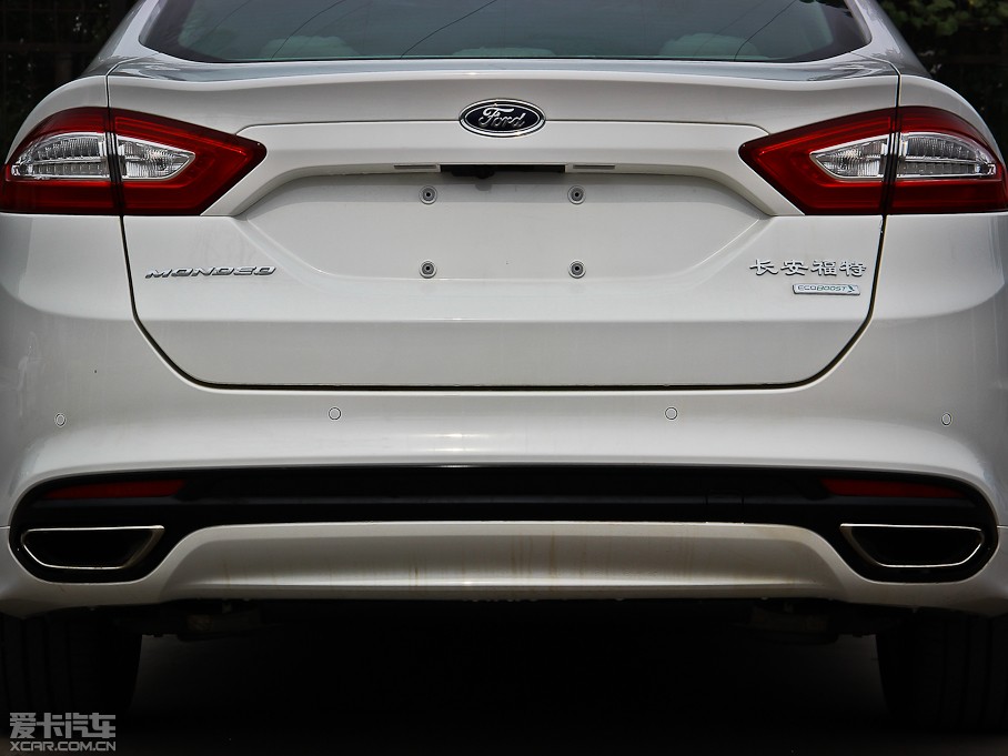 2013ɵϚW 2.0T GTDi200 r