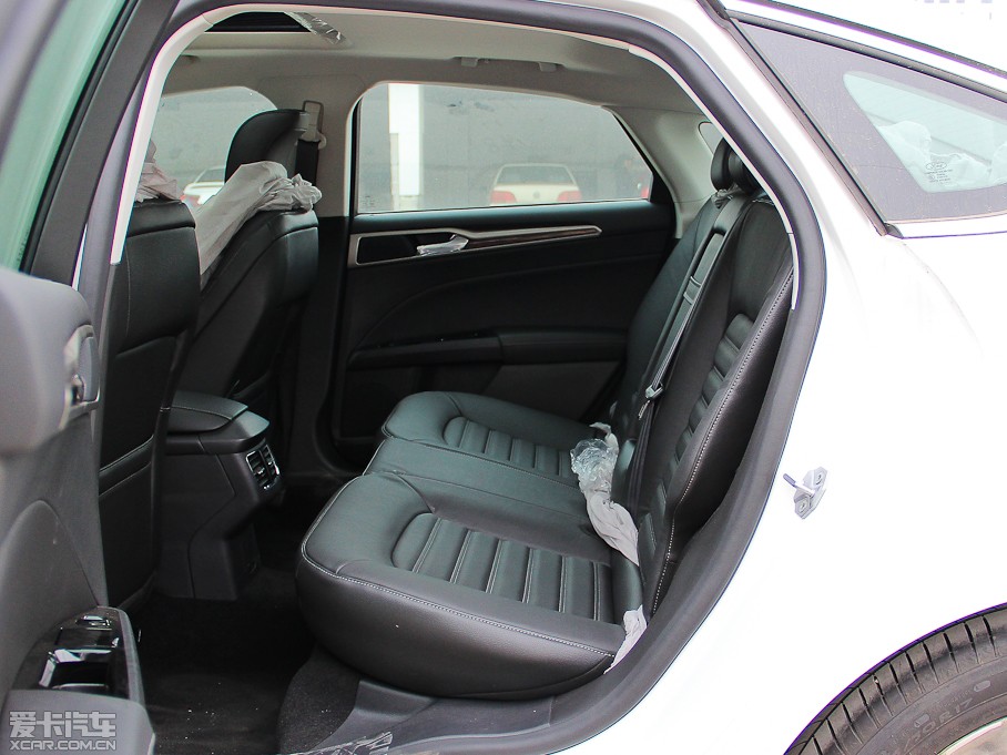 2013ɵϚW 2.0T GTDi200 r