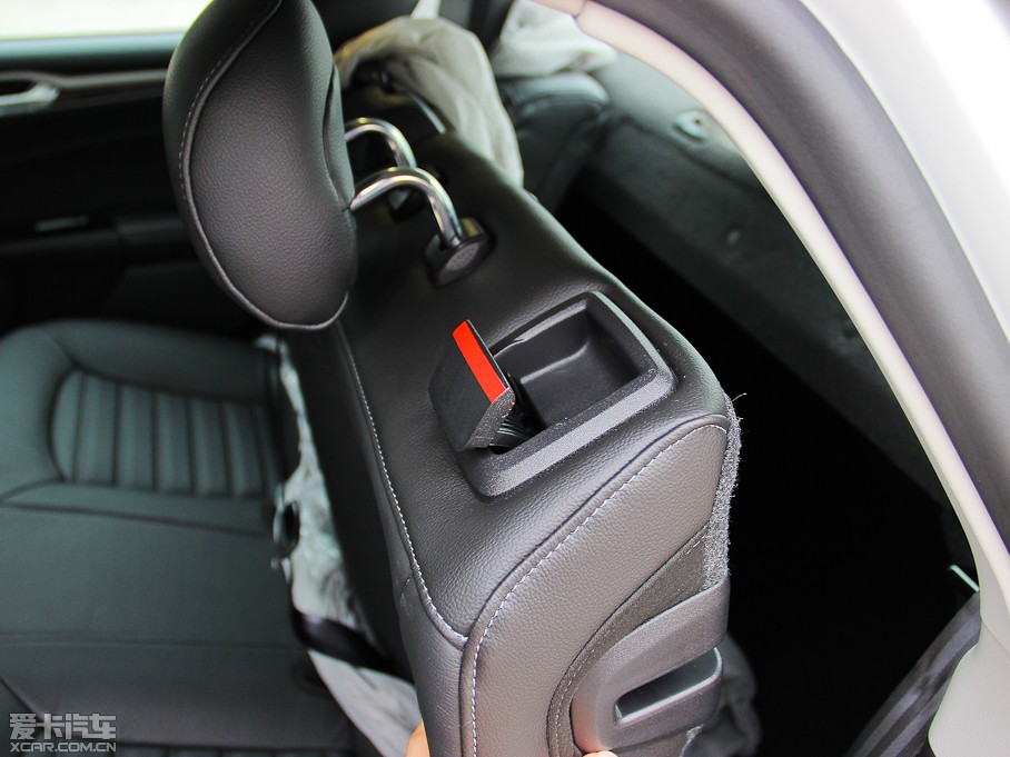 2013ɵϚW 2.0T GTDi200 r