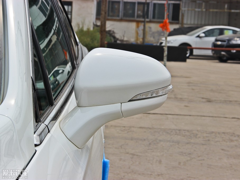 2013ɵϚW 2.0T GTDi200 r