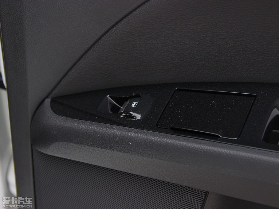 2013ɵϚW 2.0T GTDi200 r(sh)