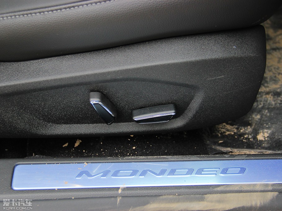 2013ɵϚW 2.0T GTDi200 r(sh)