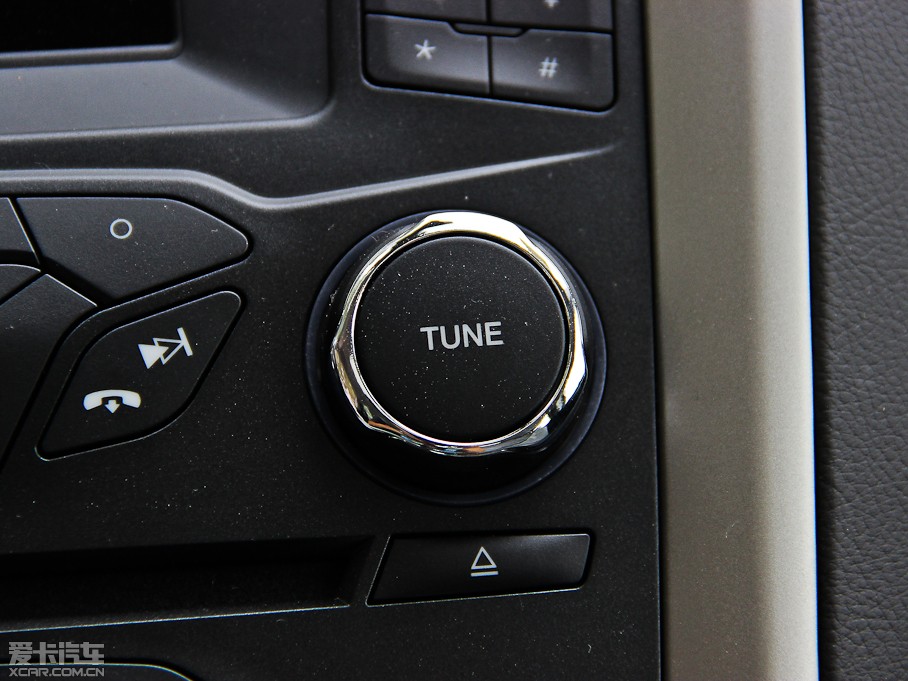 2013ɵϚW 2.0T GTDi200 r(sh)