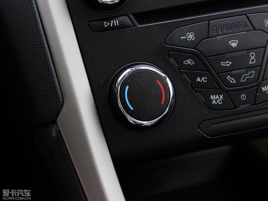 2013ɵϚW 2.0T GTDi200 r