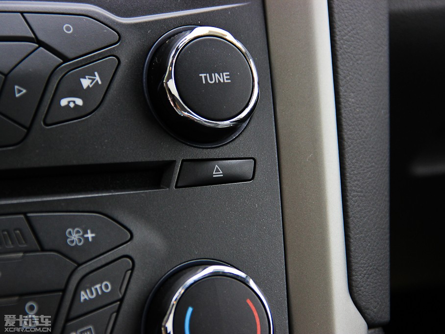 2013ɵϚW 2.0T GTDi200 r(sh)