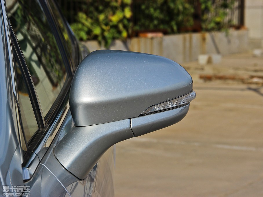 2013ɵϚW 2.0T GTDi240 Ş