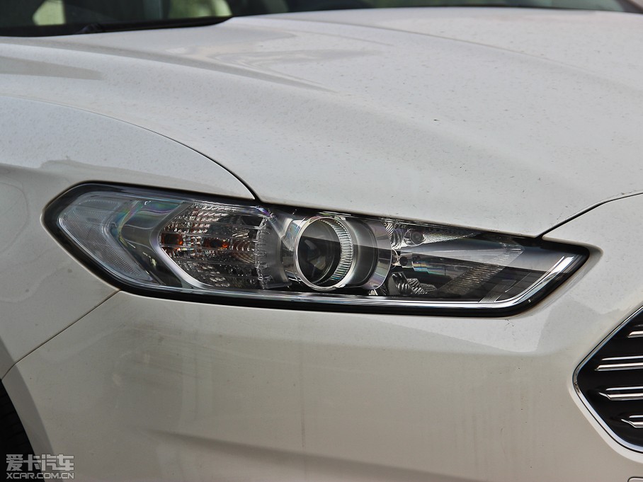 2013ɵϚW 1.5T GTDi180 m