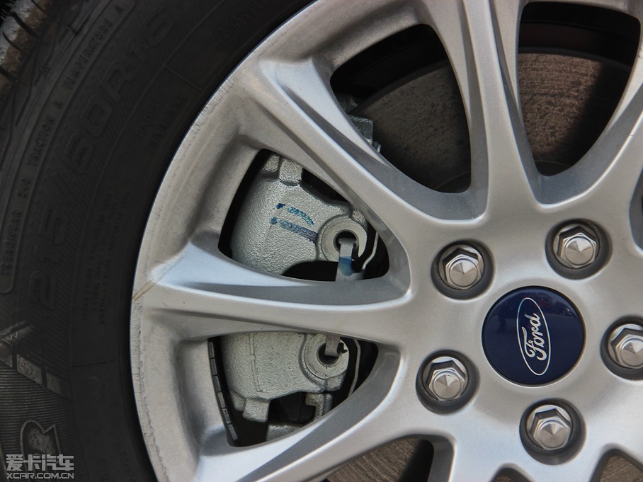 2013ɵϚW 1.5T GTDi180 m