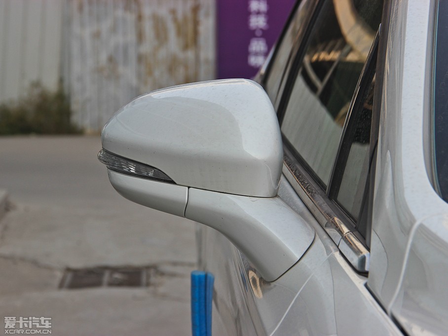 2013ɵϚW 1.5T GTDi180 m