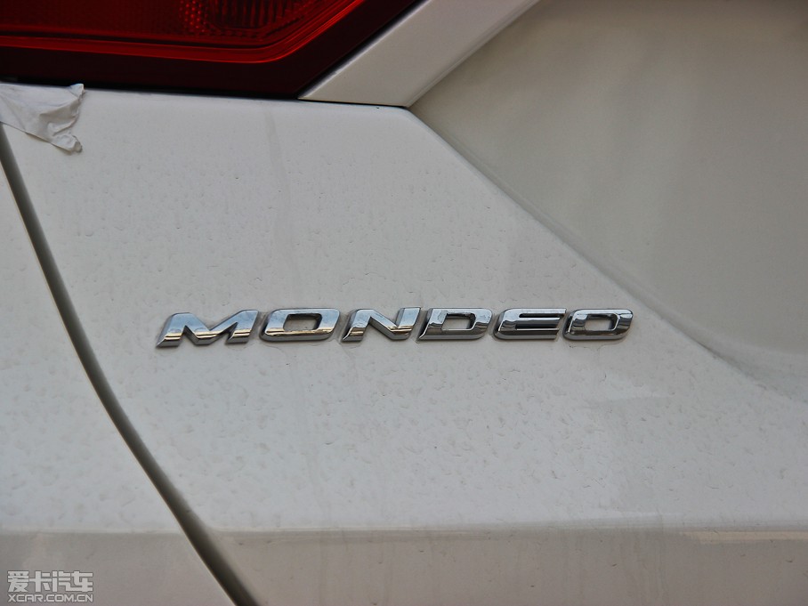 2013ɵϚW 1.5T GTDi180 m