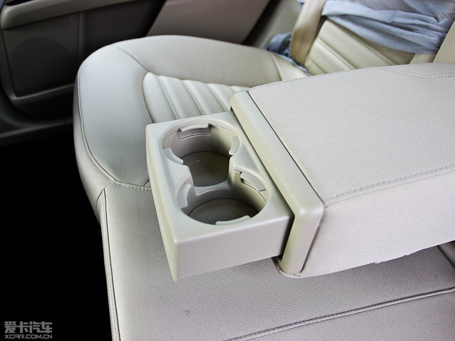 2013ɵϚW 1.5T GTDi180 m