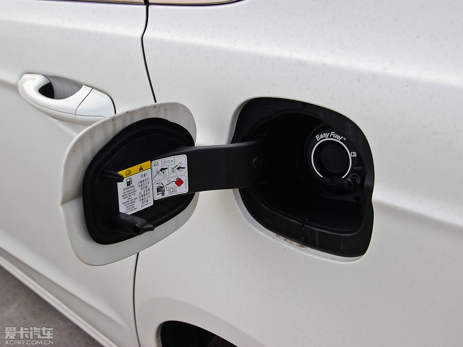 2013ɵϚW 1.5T GTDi180 m