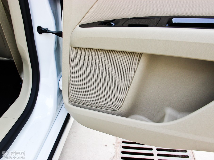 2013ɵϚW 1.5T GTDi180 m