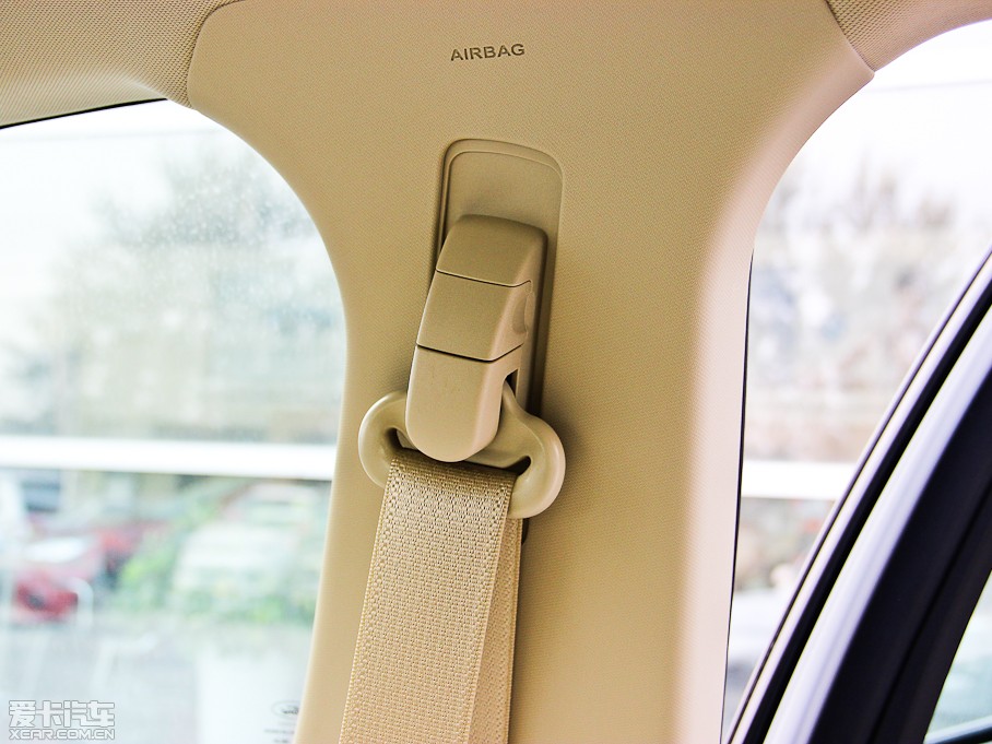 2013ɵϚW 1.5T GTDi180 m