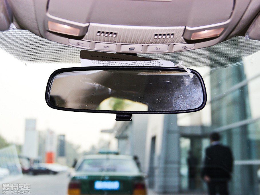 2013ɵϚW 1.5T GTDi180 m