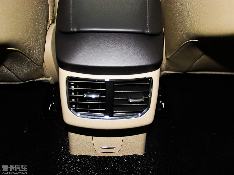 2013ɵϚW 1.5T GTDi180 m