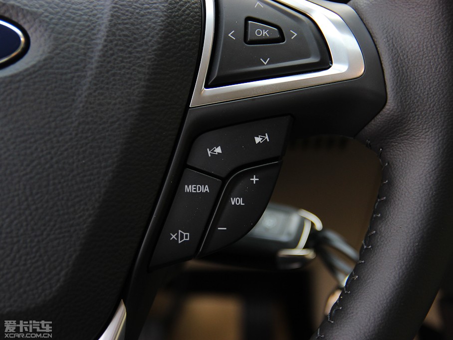 2013ɵϚW 1.5T GTDi180 m