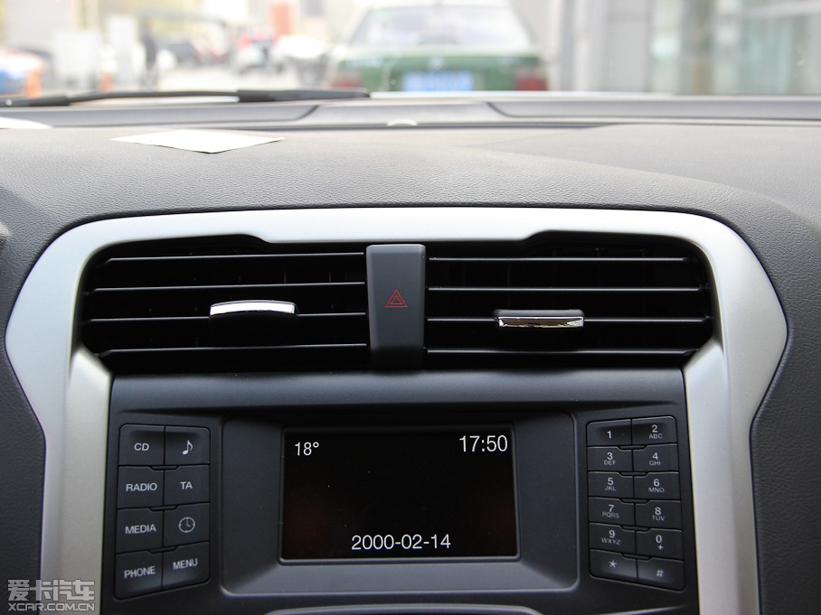 2013ɵϚW 1.5T GTDi180 m