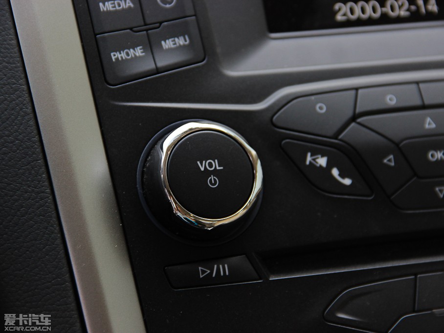 2013ɵϚW 1.5T GTDi180 m