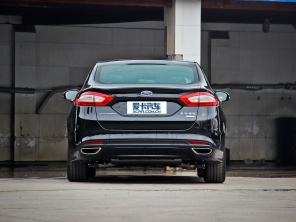 長(zhǎng)安福特2013款新蒙迪歐