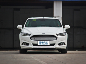 長安福特2013款新蒙迪歐