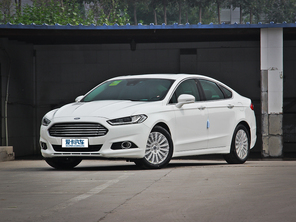 長安福特2013款新蒙迪歐