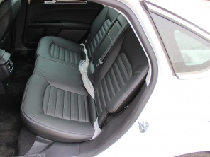 長安福特2013款新蒙迪歐