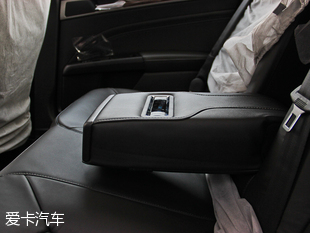 長安福特2013款新蒙迪歐