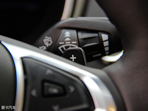 長安福特2013款新蒙迪歐