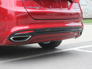 2013款2.0T GTDi240 豪华运动型 排气管