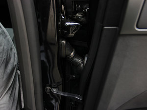 20131.5T GTDi180 r g