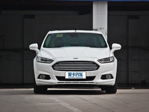 2013款2.0T GTDi200 时尚型 正前