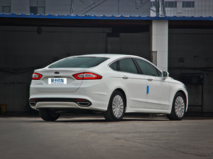 2013款2.0T GTDi200 时尚型 整体外观