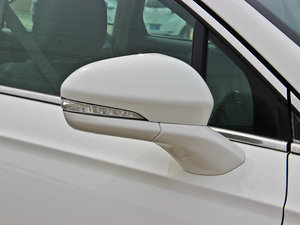 2013款2.0T GTDi200 时尚型 细节外观