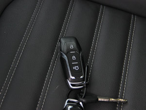 2013款2.0T GTDi200 时尚型 其它
