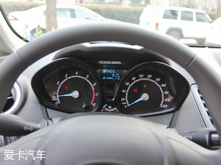 長安福特2013款嘉年華三廂