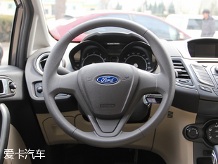 長安福特2013款嘉年華三廂