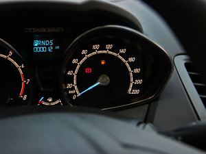 2013 1.5L Ԅӕr п؅^