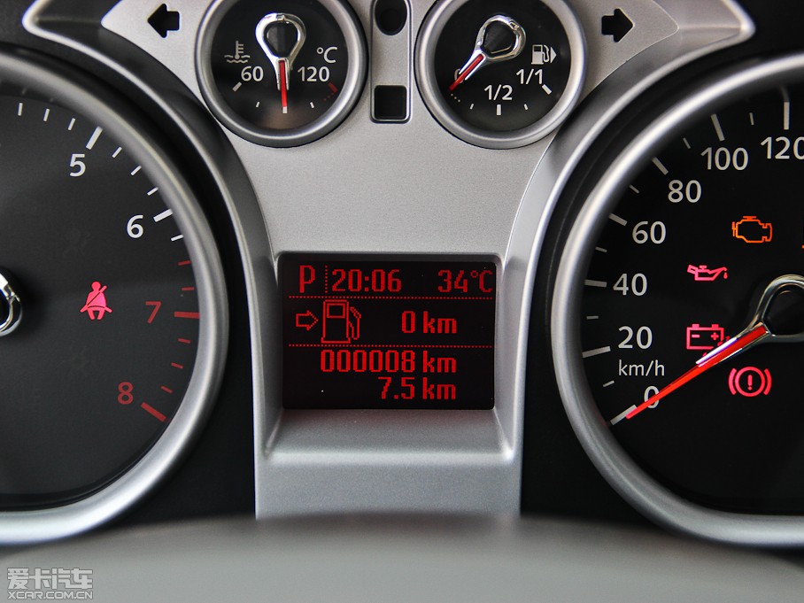 2013丣˹Ɏ 1.8L Ԅӕr